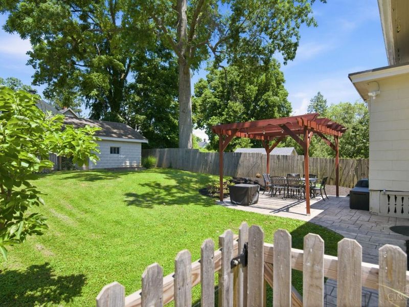 5600 Arnsby Place, Cincinnati, OH 45227 Photo 48