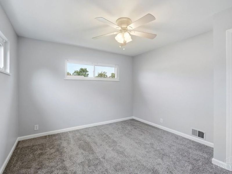 974 Kingston Drive, Hamilton, OH 45013 Photo 28