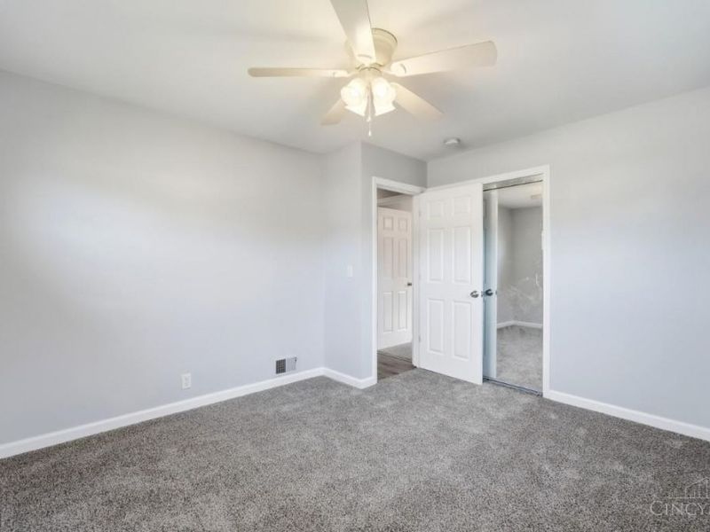 974 Kingston Drive, Hamilton, OH 45013 Photo 29