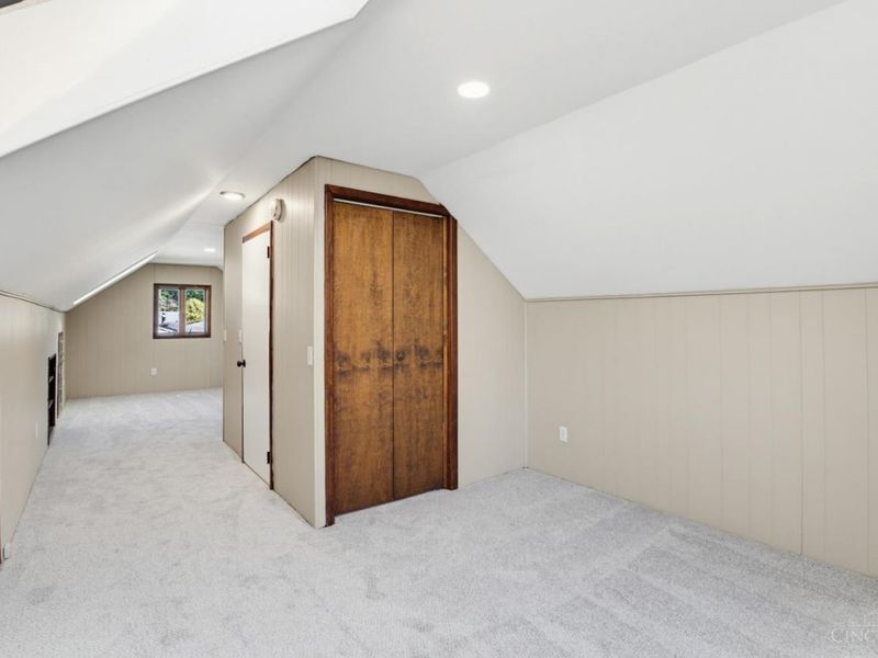 1531 Montegor Drive, Anderson Twp, OH 45230 Photo 12