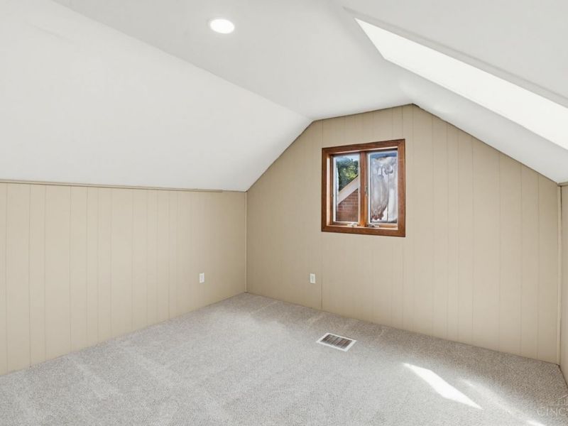 1531 Montegor Drive, Anderson Twp, OH 45230 Photo 13