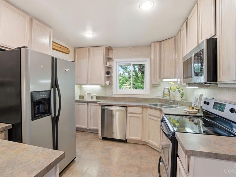 6023 Wayside Court, Cincinnati, OH 45230 Photo 10