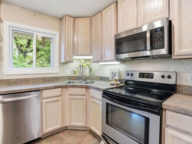 6023 Wayside Court, Cincinnati, OH 45230 Photo 11