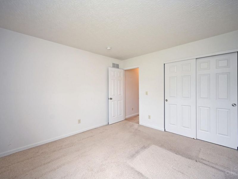 833 Linden Creek, Hamilton Twp, OH 45152 Photo 35