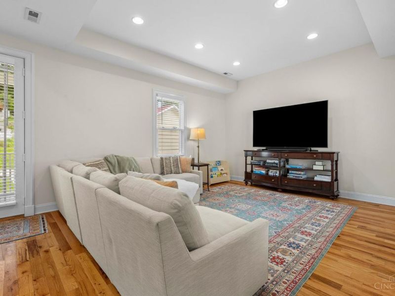 536 Delta Avenue, Cincinnati, OH 45226 Photo 6