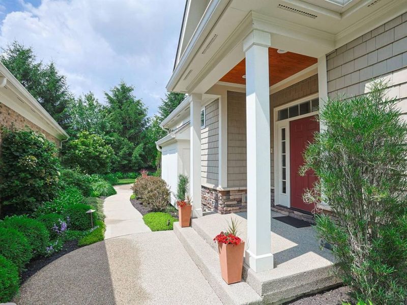 115 Candlewood Circle, Montgomery, OH 45249 Photo 3
