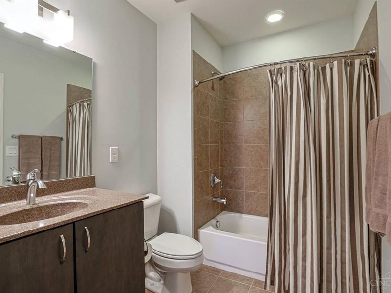 115 Candlewood Circle, Montgomery, OH 45249 Photo 42