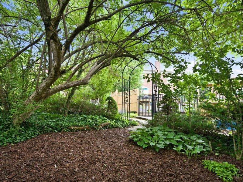 949 Redway Avenue, Cincinnati, OH 45229 Photo 39