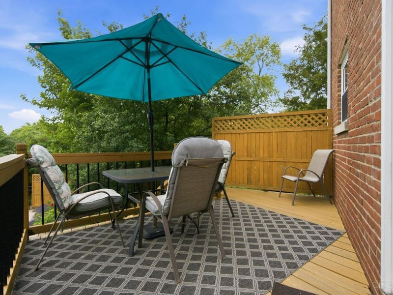 949 Redway Avenue, Cincinnati, OH 45229 Photo 8