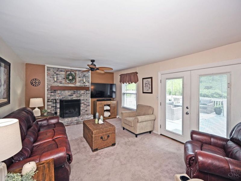 8207 Asbury Hills Drive, Anderson Twp, OH 45255 Photo 17