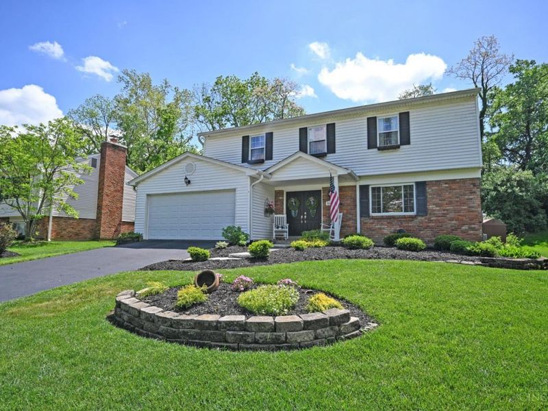 8207 Asbury Hills Drive, Anderson Twp, OH 45255 Photo 2