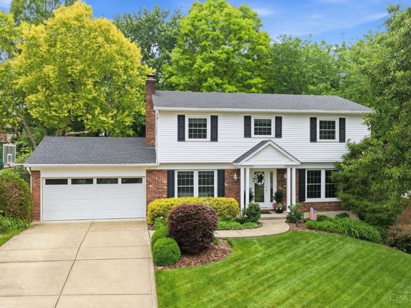 2809 Meigs Ln, Green Twp, OH 45233