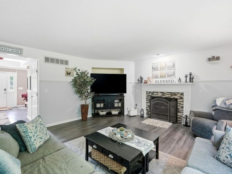 7414 Stonerun Place, Liberty Township, OH 45044 Photo 6