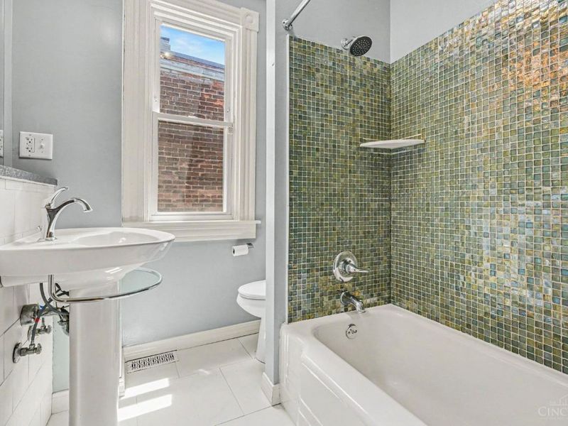 4255 Williamson Place, Cincinnati, OH 45223 Photo 25