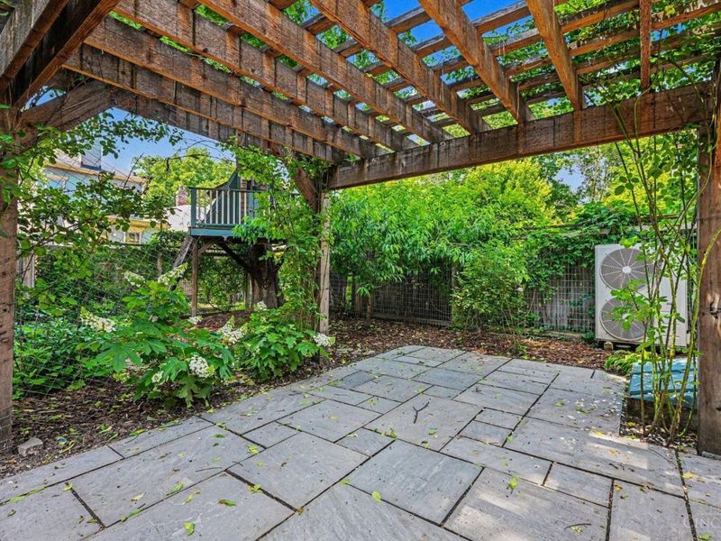 4255 Williamson Place, Cincinnati, OH 45223 Photo 28