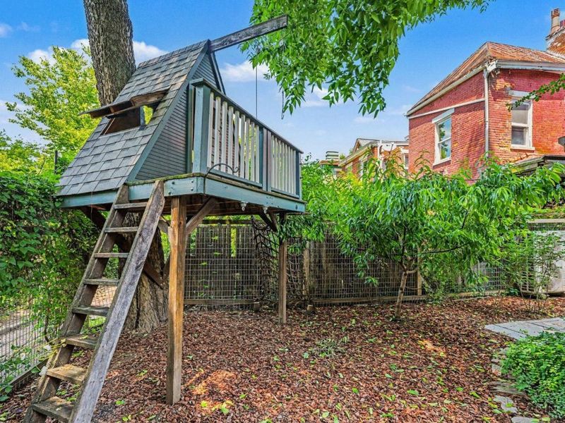 4255 Williamson Place, Cincinnati, OH 45223 Photo 29
