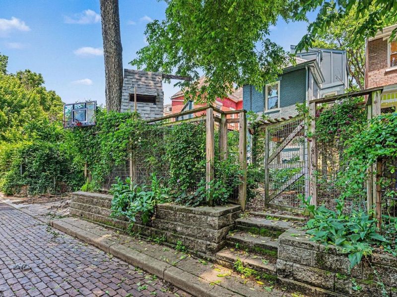 4255 Williamson Place, Cincinnati, OH 45223 Photo 32
