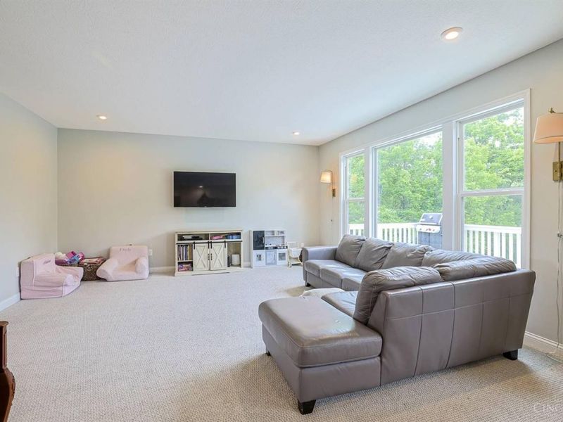 1510 Soaring Way, Hamilton Twp, OH 45039 Photo 9