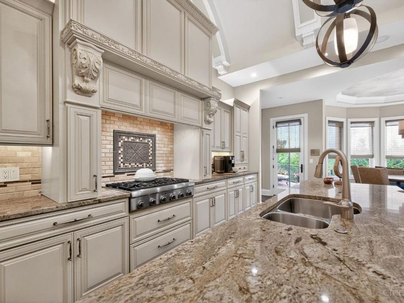 6784 Rose Mallow Drive, West Chester, OH 45069 Photo 14