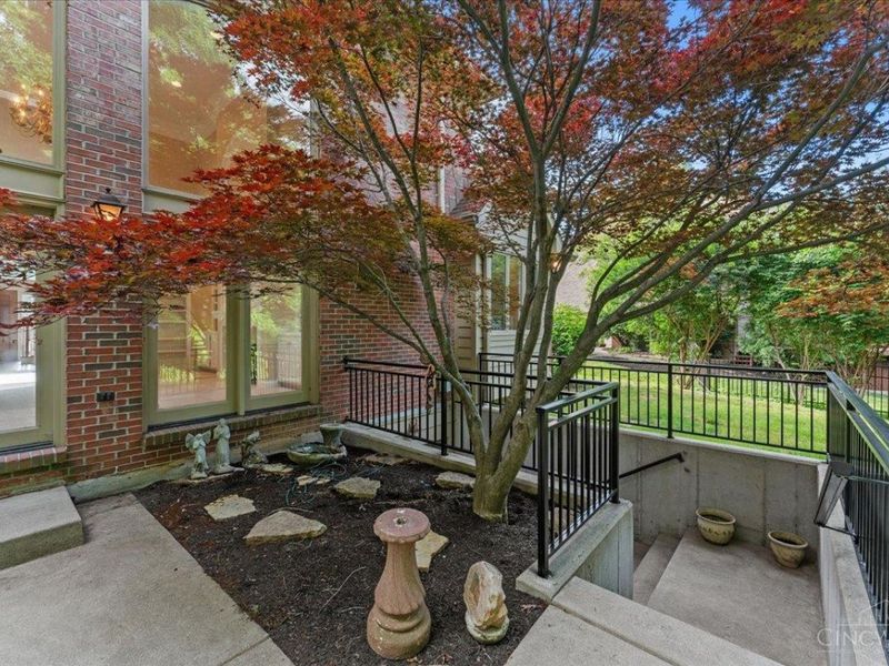 9761 Farmstead Drive, Symmes Township, OH 45140 Photo 87