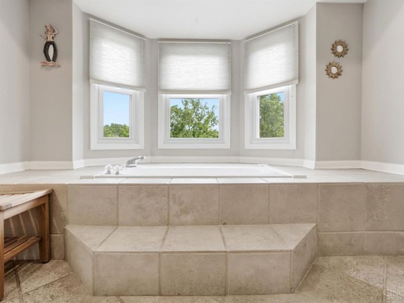 8038 New Brunswick Drive, West Chester, OH 45241 Photo 38