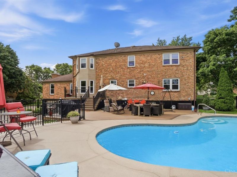 8038 New Brunswick Drive, West Chester, OH 45241 Photo 8