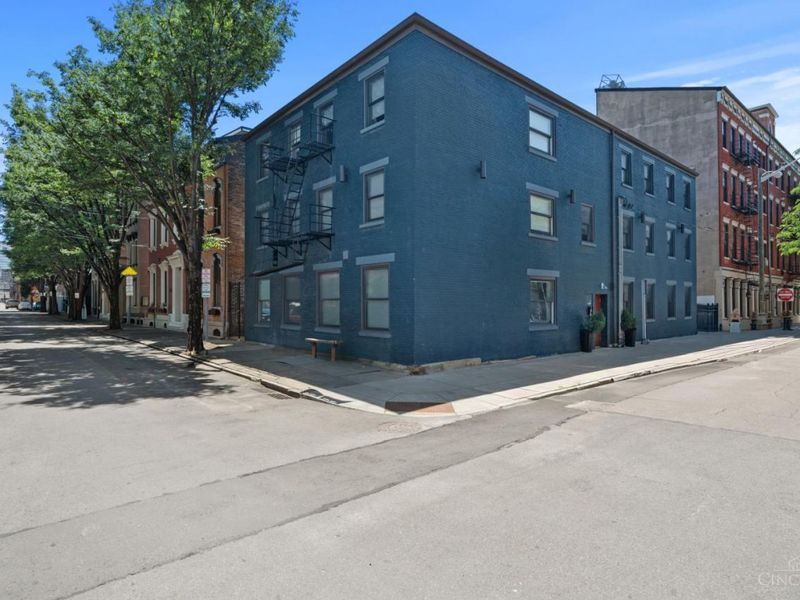 15 W Fifteenth Street, Unit B4, Cincinnati, OH 45202 Photo 2