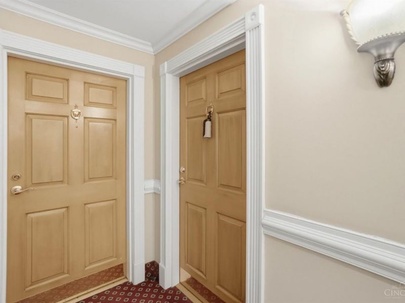 2200 Victory Parkway, Unit 2303, Cincinnati, OH 45206 Photo 13