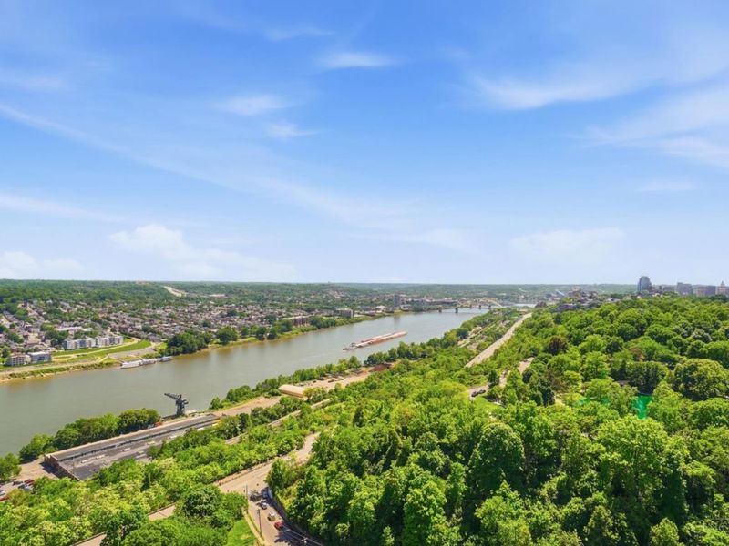 2200 Victory Parkway, Unit 2303, Cincinnati, OH 45206 Photo 34