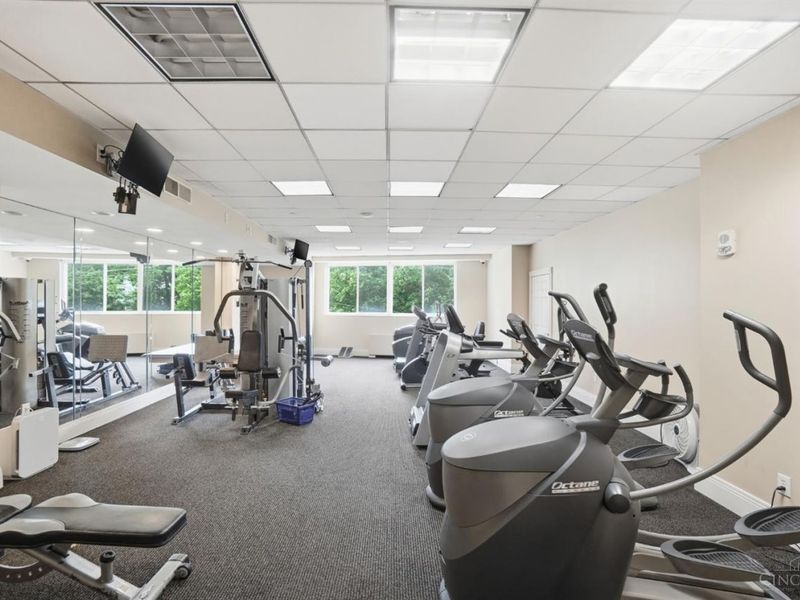2200 Victory Parkway, Unit 2303, Cincinnati, OH 45206 Photo 40