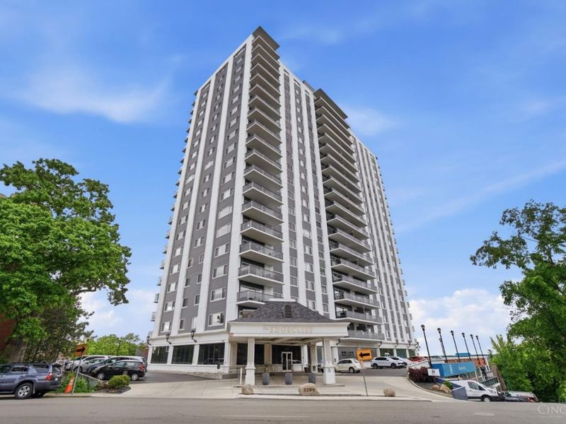 2200 Victory Parkway, Unit 2303, Cincinnati, OH 45206 Photo 44