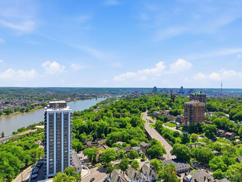 2200 Victory Parkway, Unit 2303, Cincinnati, OH 45206 Photo 45