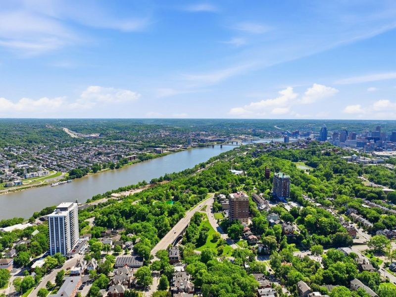 2200 Victory Parkway, Unit 2303, Cincinnati, OH 45206 Photo 46