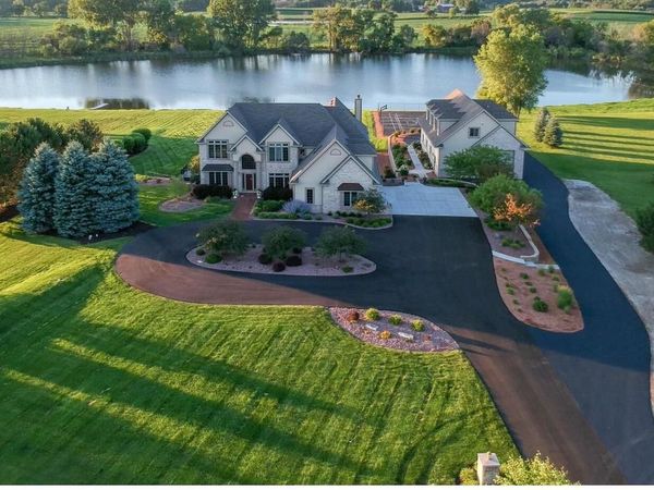 S110W19414 Muskego Dam DRIVE, Muskego, WI 53150