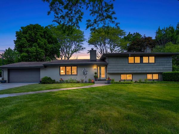 250 W Suburban COURT, Fox Point, WI 53217
