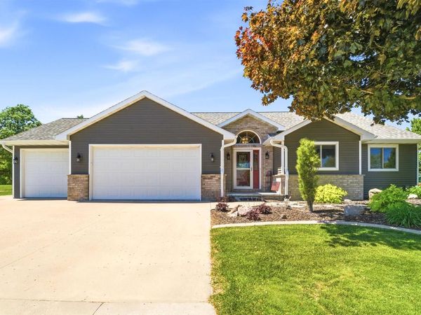 125 KAYLA STREET, Combined Locks, WI 54113