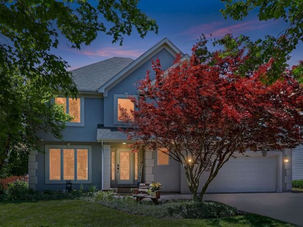 3743 Caine Drive, Naperville, IL 60564