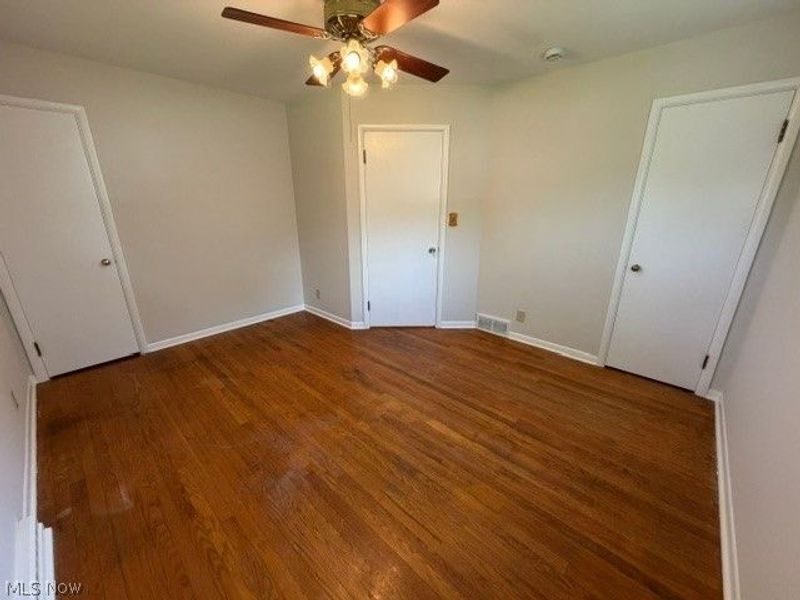 1252 Broadway Avenue, Bedford, OH 44146 Photo 8