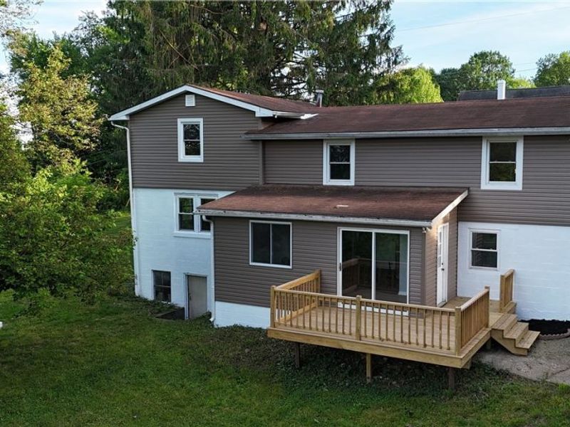 782 Hill Street , Coshocton, OH 43812 Photo 2