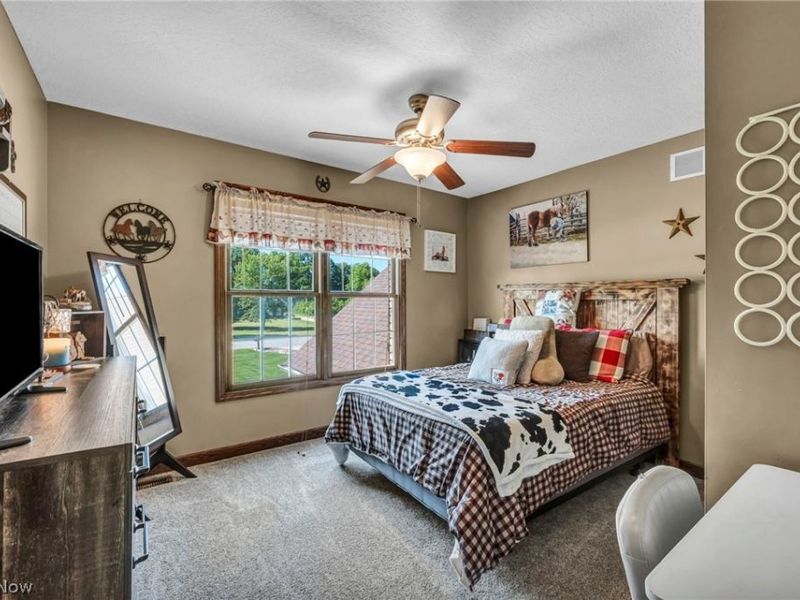 2473 Halle Drive , Medina, OH 44256 Photo 23