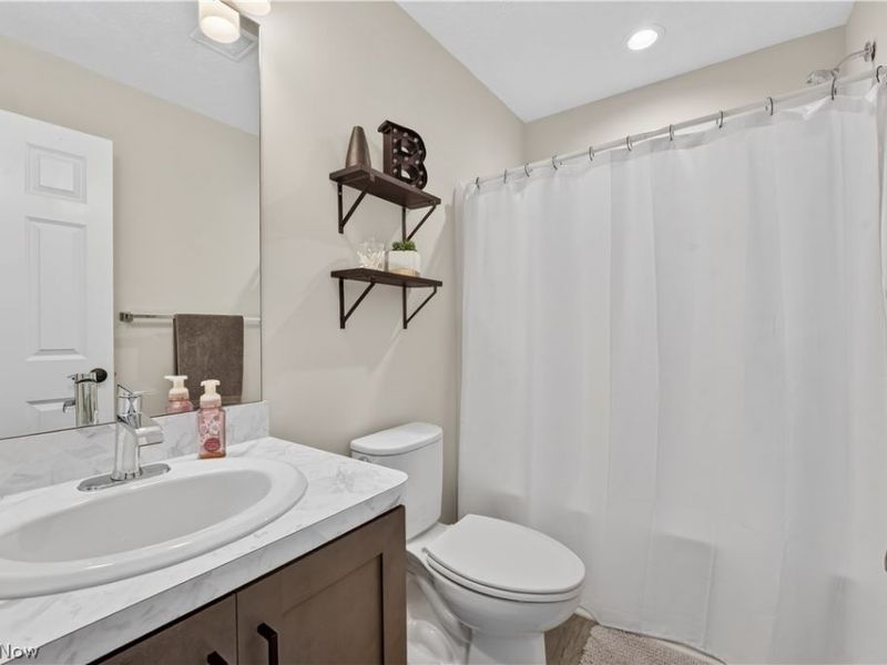 31901 Ballast Court , Avon Lake, OH 44012 Photo 18