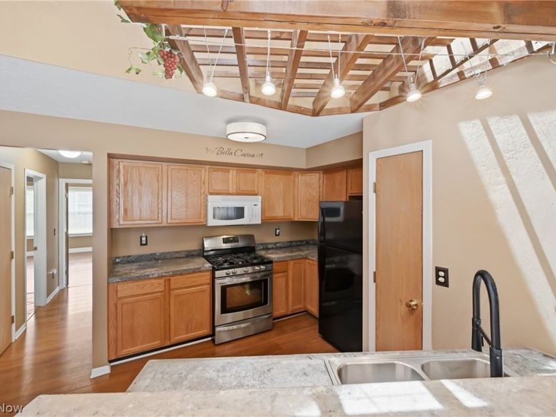 3419 Eagles Loft , Unit C, Cortland, OH 44410 Photo 13