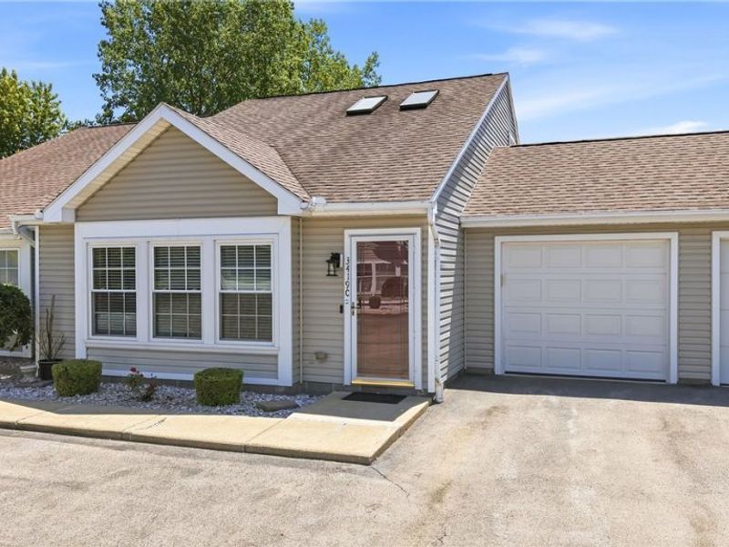 3419 Eagles Loft , Unit C, Cortland, OH 44410 Photo 2