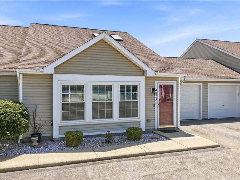 3419 Eagles Loft , Unit C, Cortland, OH 44410 Photo 3