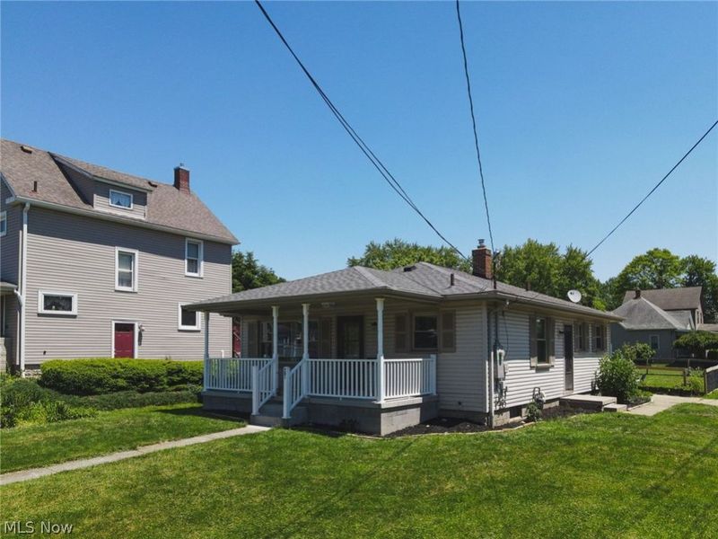 701 Jones Street, Hubbard, OH 44425 Photo 2