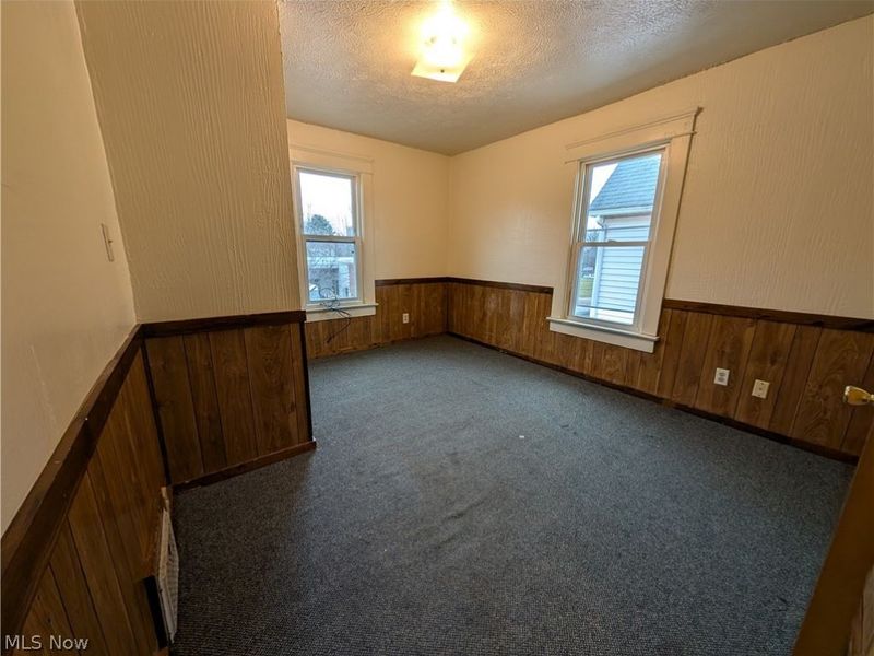 564 Carroll Street , Akron, OH 44304 Photo 18
