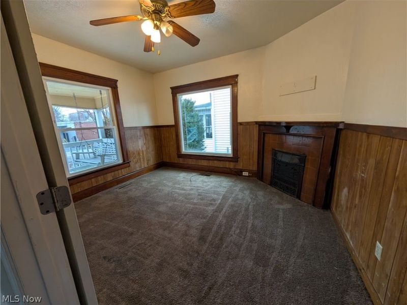 564 Carroll Street , Akron, OH 44304 Photo 5