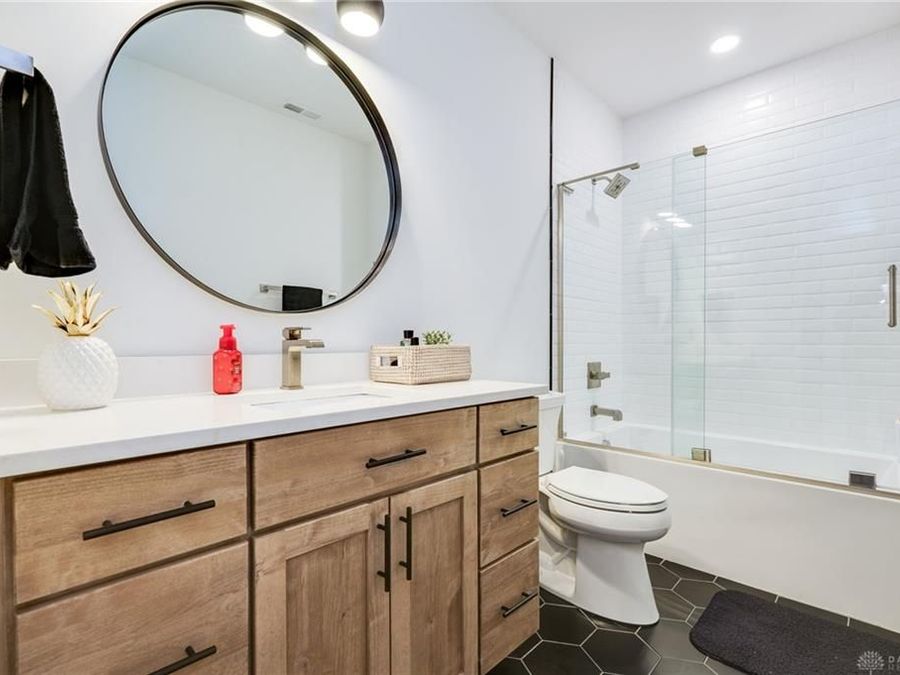 Property Image 75