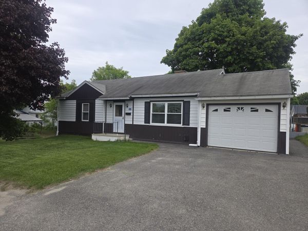 66 Poplar Street , Millinocket, ME 04462