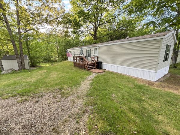 70 Amys Circle , Dresden, ME 04342